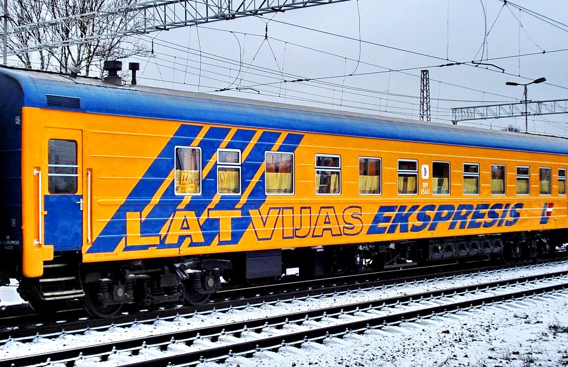 Russian trains: trains between Russia and Latvia - Moscow - Riga train - Latvian Express