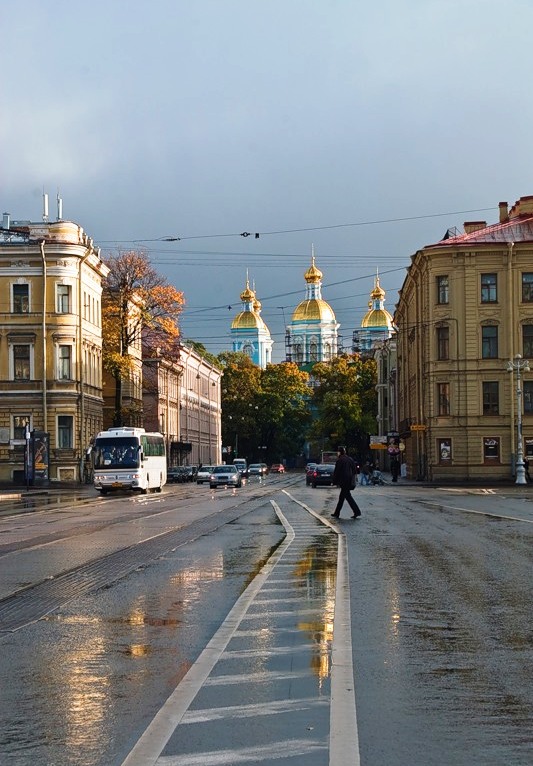 Театральная площадь санкт петербург отзывы. Театральная площадь в Санкт-Петербурге. Театральная площадь Питер. Театральная площадь СПБ. Карусельная площадь Санкт-Петербург.