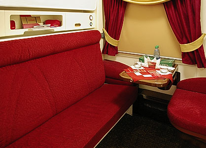 Russian trains: train between Moscow and St.Petersburg - Grand Express overnight train